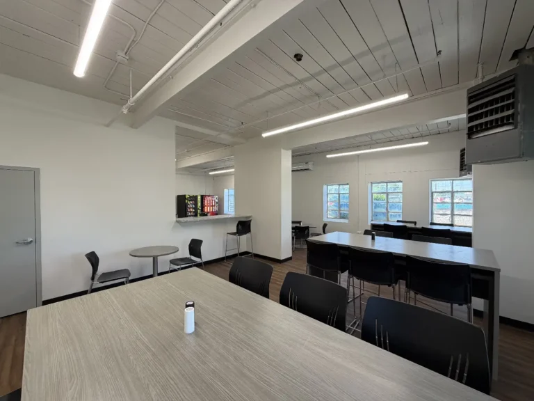 05_breakroom-long-table copy
